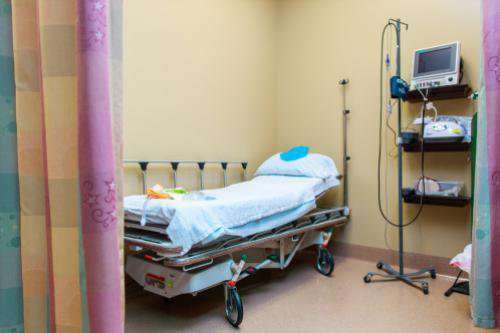 Temecula Plastic Surgery Center recovery room